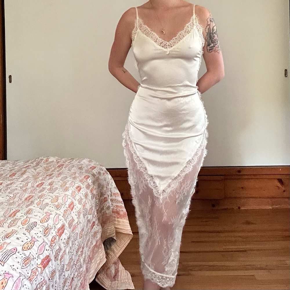 Lioness Cream Lace Midi Dress